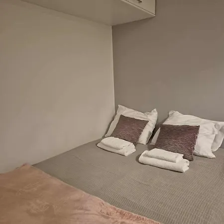 Apartman Yksioe Yliopiston Kampuksella *