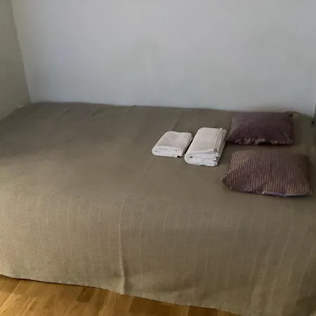 Yksioe Yliopiston Kampuksella Apartman